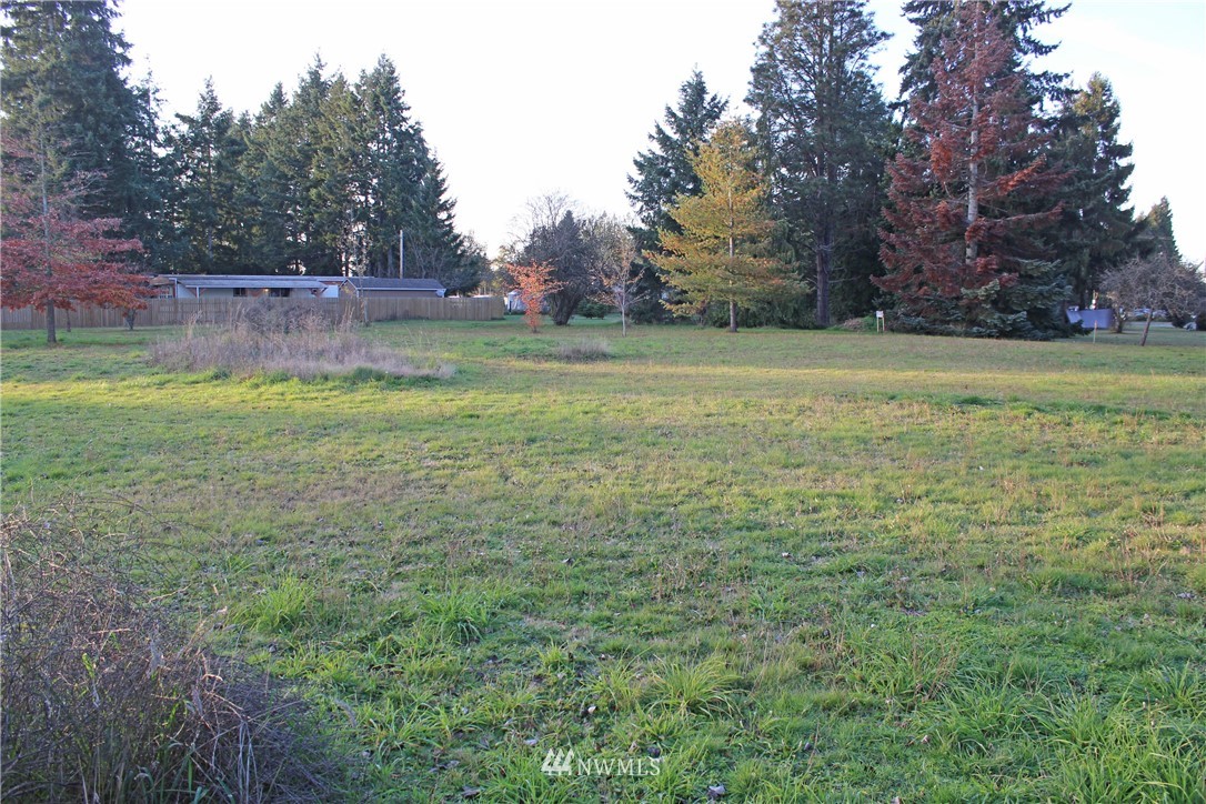 2811 A Russell Road Centralia, WA 98531 - Photo 3 of 12 Gallery Image 3