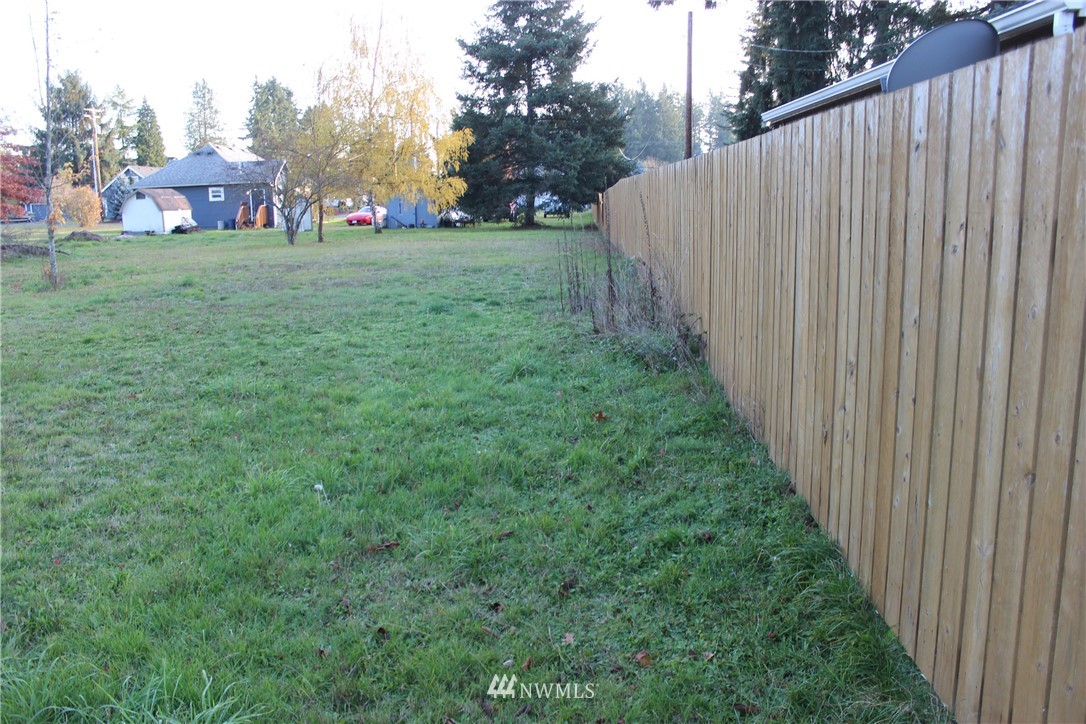 2811 A Russell Road Centralia, WA 98531 - Photo 8 of 12 Gallery Image 8