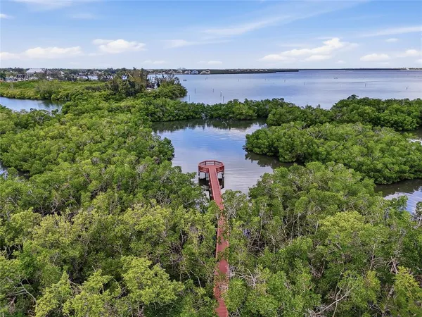 $349,900 | 1009 34th Drive West, Palmetto, FL 34221