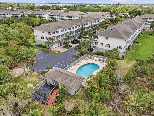 $349,900 | 1009 34th Drive West, Palmetto, FL 34221