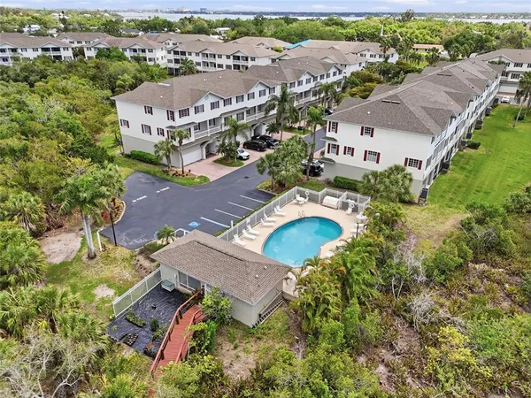 $349,900 | 1009 34th Drive West, Palmetto, FL 34221