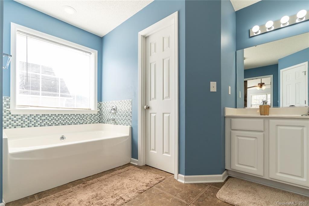 165 Wildbriar Road, Unit 42 Fletcher, NC 28732 - Photo 24 of 36