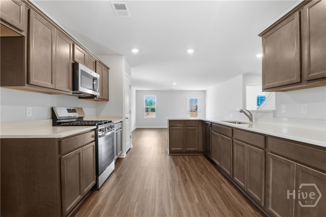 440 Waters Edge Way Hardeeville, SC 29927 - Photo 3 of 29