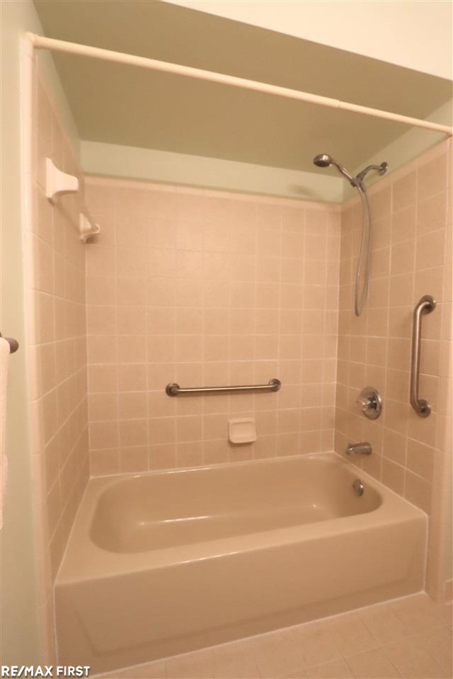50311 Highpoint Court Macomb, MI 48044 - Photo 18 of 22