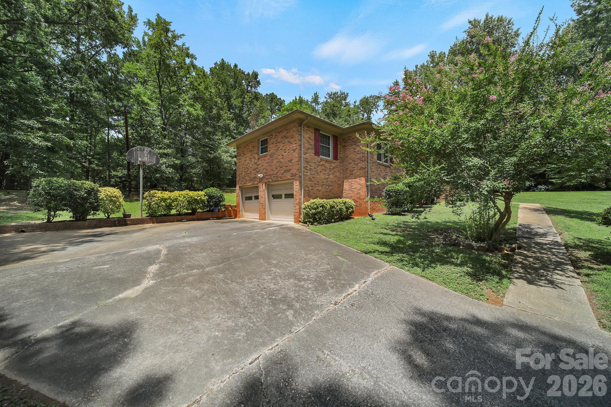 2171 State Rd S-29-584 Lancaster, SC 29720 - Photo 4 of 27