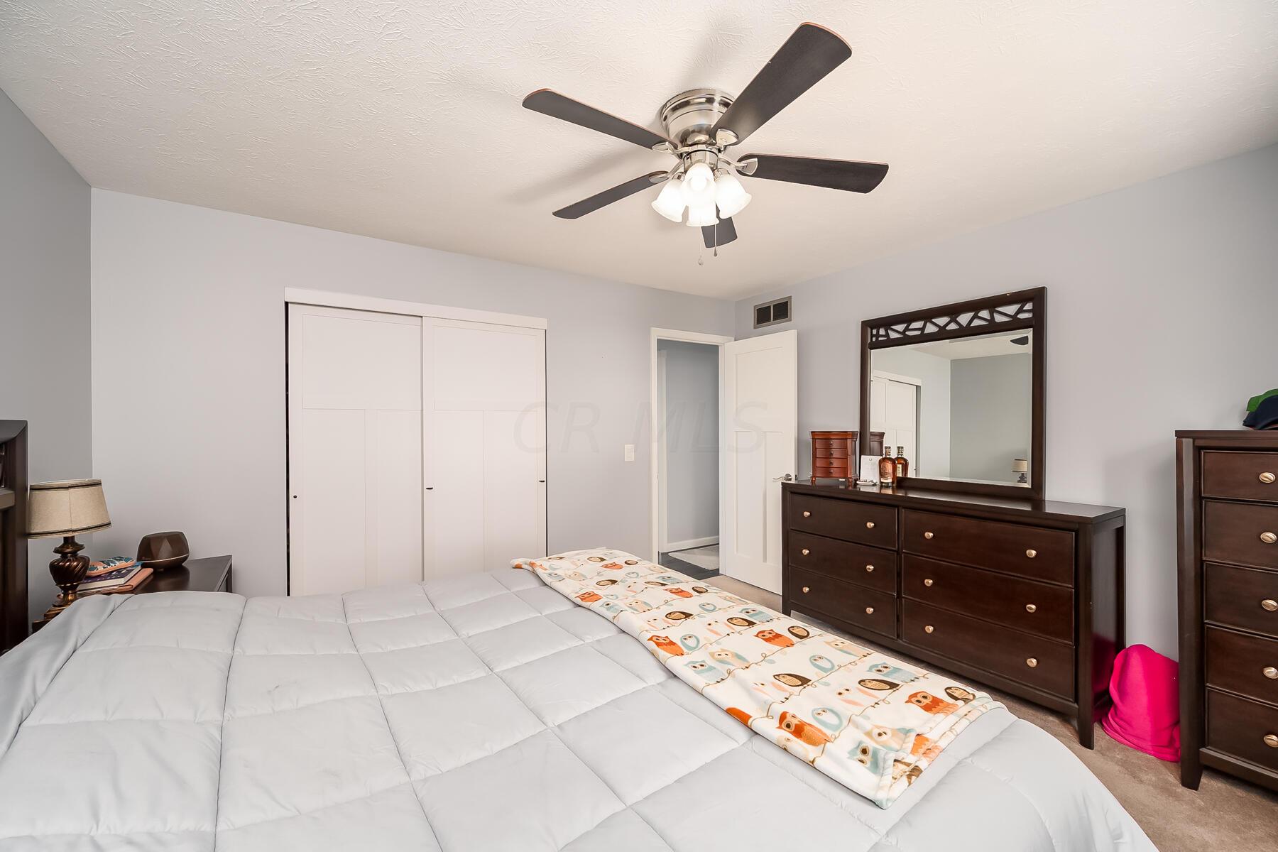 2040 Penry Road Radnor, OH 43066 - Photo 38 of 61 Bedroom