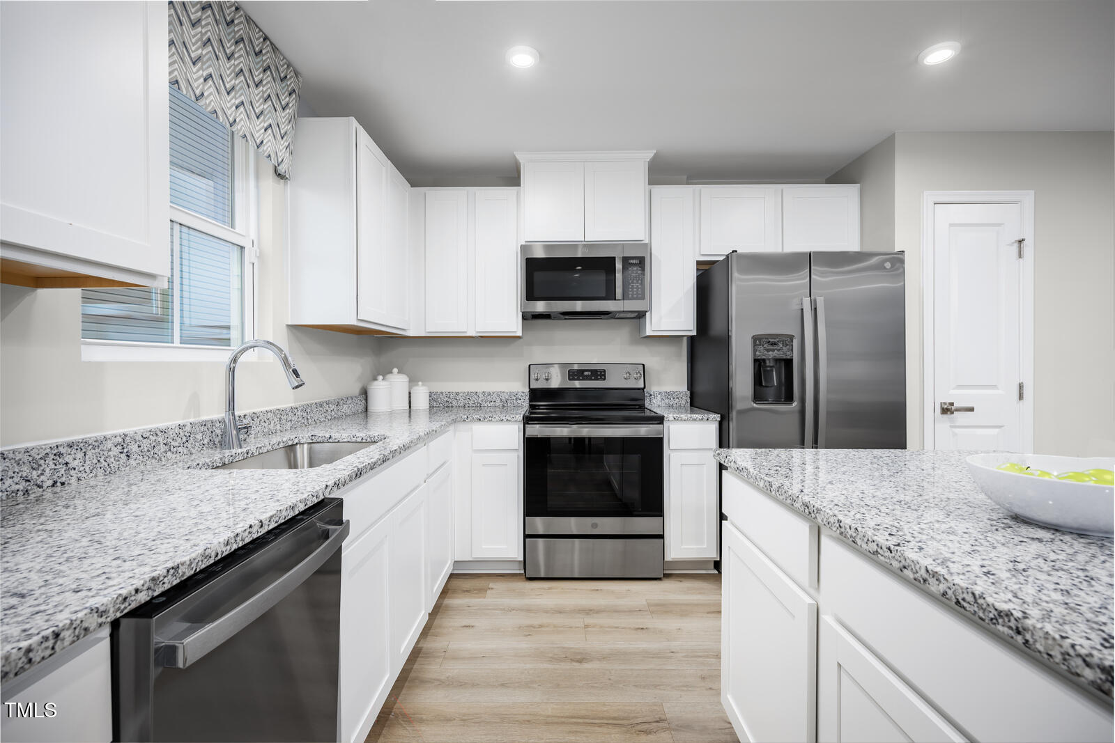 33 Ladybug Drive Bailey, NC 27807 - Photo 2 of 16 02 kitchen