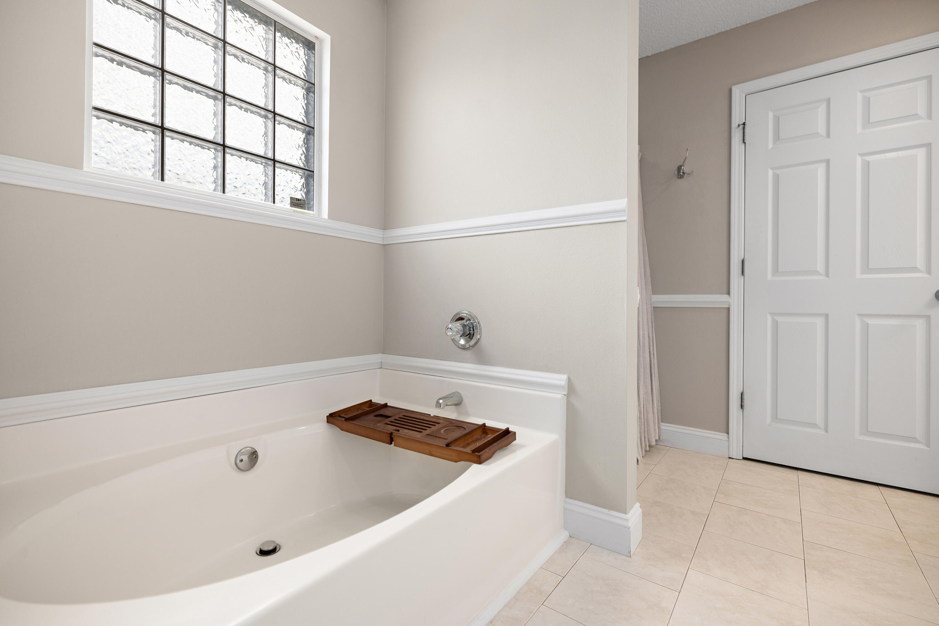 202 Limestone Circle Crestview, FL 32539 - Photo 25 of 49