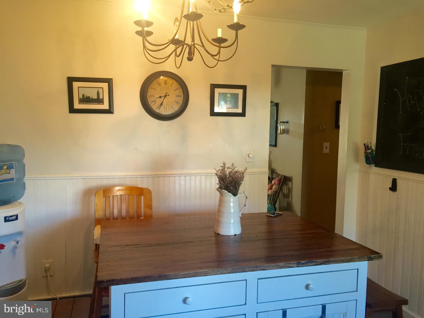 21 Compton Way Hamilton Square, NJ 08690 - Photo 6 of 7 Gallery Image 6