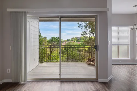 $224,900 | 6000 Shepherd Mountain Cove, Unit 1711, Austin, TX 78730
