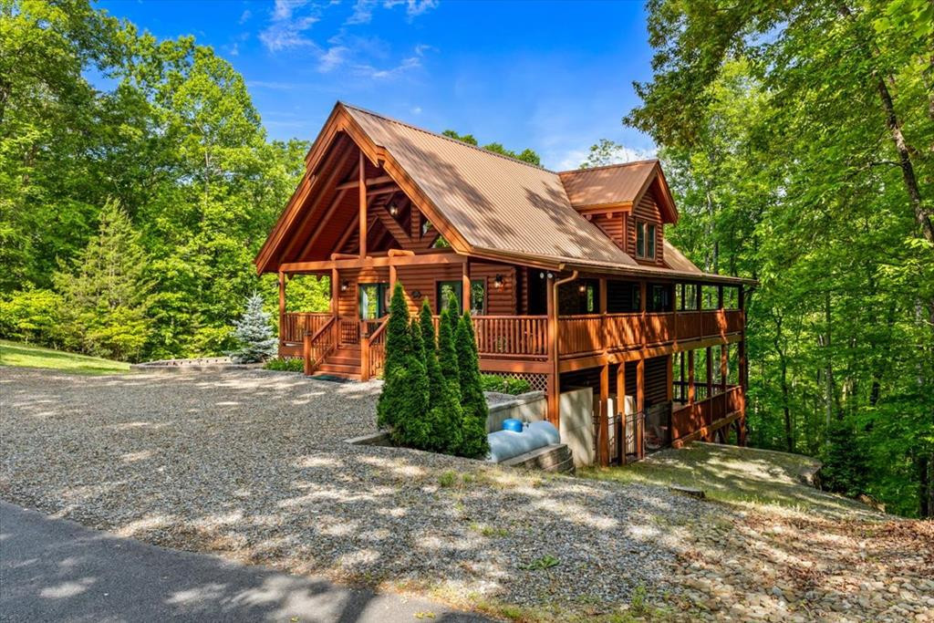 273 Ridgewood Drive Murphy, NC 28906 - Photo 8 of 50
