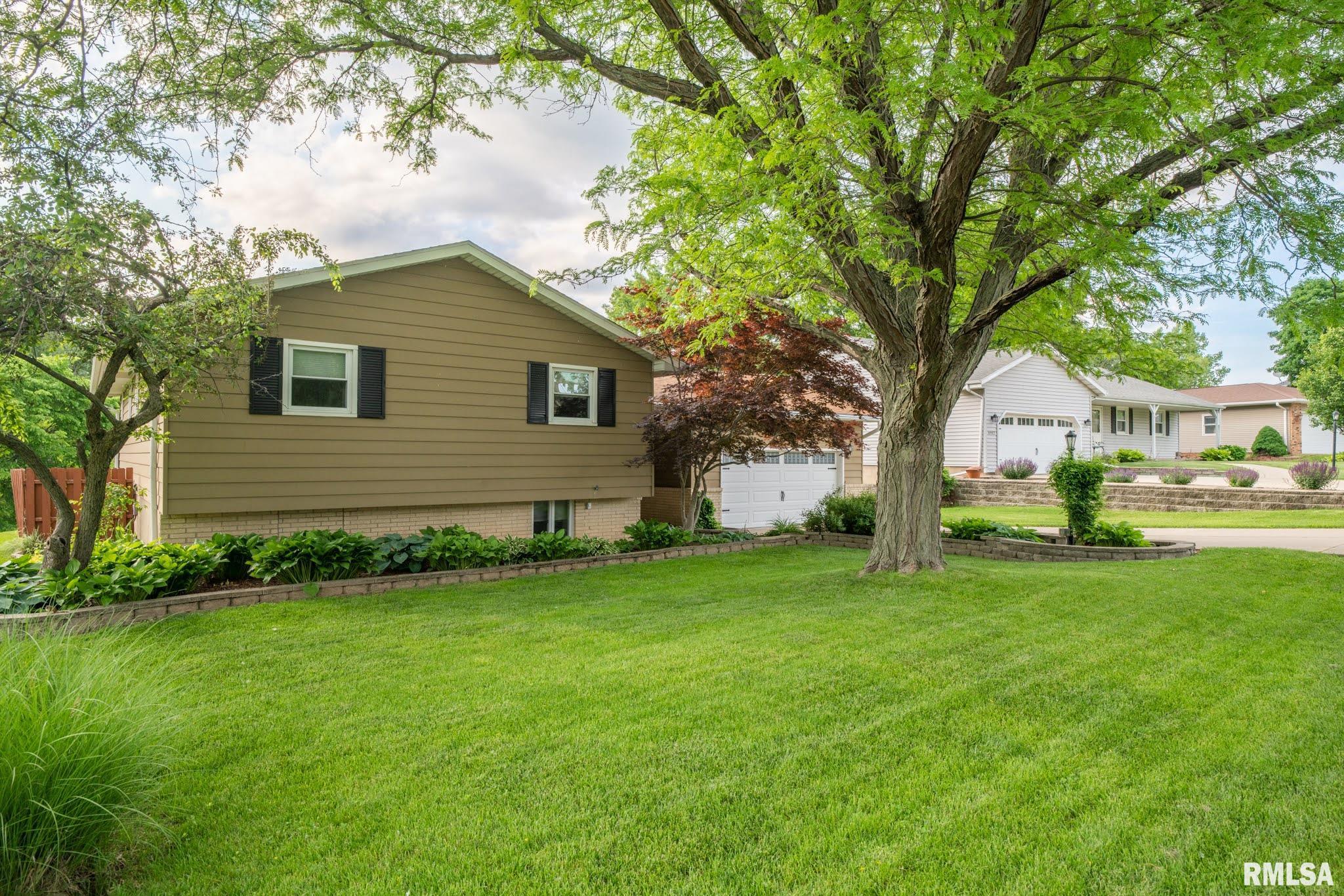 9921 West Buckhaven Court Mapleton, IL 61547 - Photo 1 of 54 Gallery Image 1