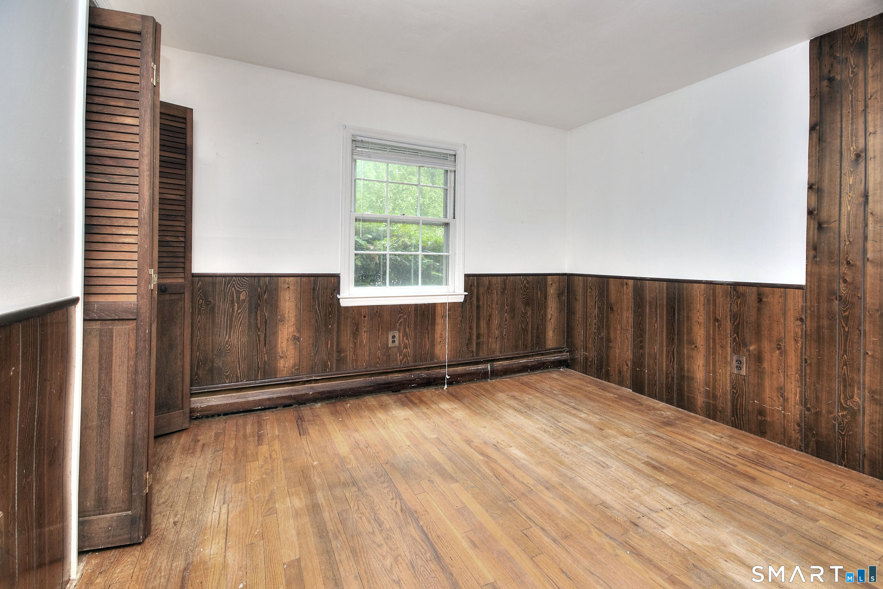 64 Russ Road Trumbull, CT 06611 - Photo 18 of 40