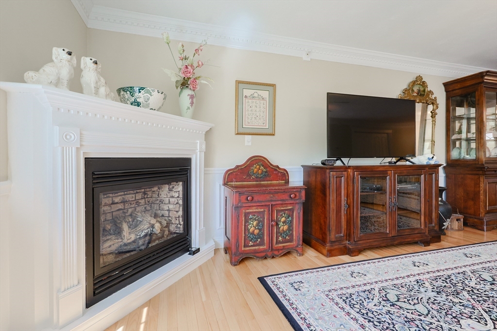 36 Edmonds Circle, Unit 36 Northbridge, MA 01588 - Photo 5 of 33