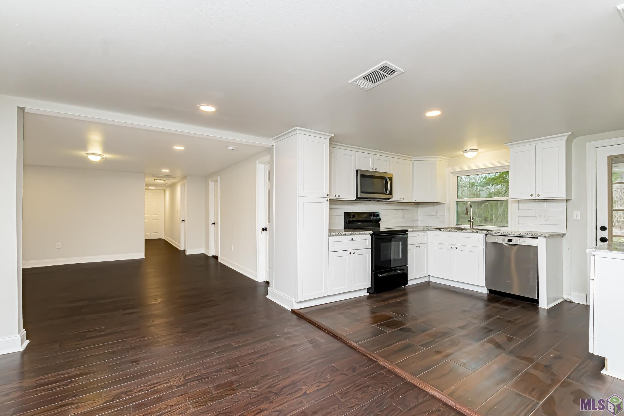 41383 West Yellow Water Road Hammond, LA 70403 - Photo 4 of 20 Gallery Image 4