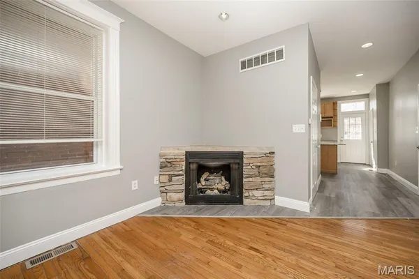 $259,000 | 2922 Sidney Street, St. Louis, MO 63118