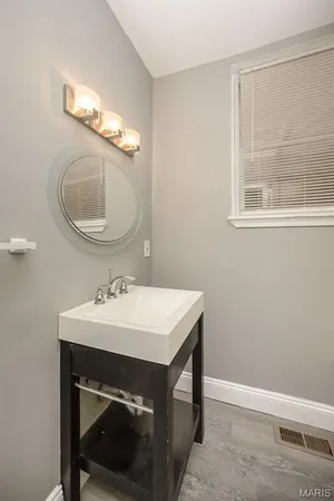 $259,000 | 2922 Sidney Street, St. Louis, MO 63118