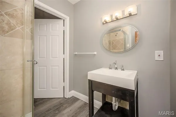 $259,000 | 2922 Sidney Street, St. Louis, MO 63118