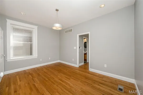$259,000 | 2922 Sidney Street, St. Louis, MO 63118