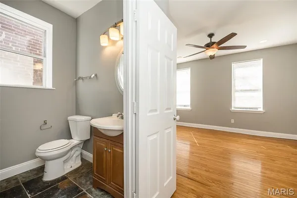$259,000 | 2922 Sidney Street, St. Louis, MO 63118