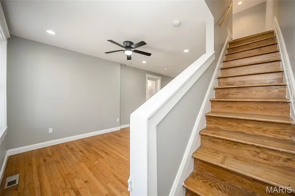 $259,000 | 2922 Sidney Street, St. Louis, MO 63118