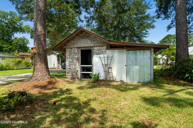 $299,000 | 509 Broad Street, Oriental, NC 28571