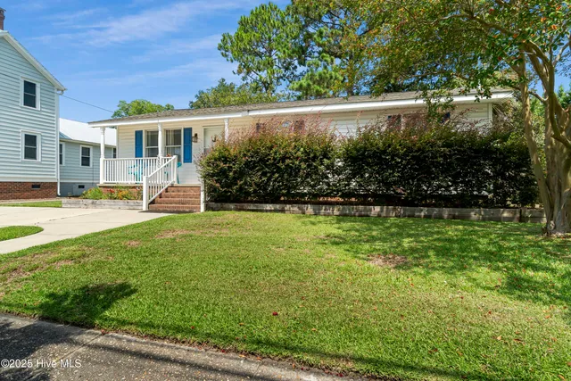 $299,000 | 509 Broad Street, Oriental, NC 28571