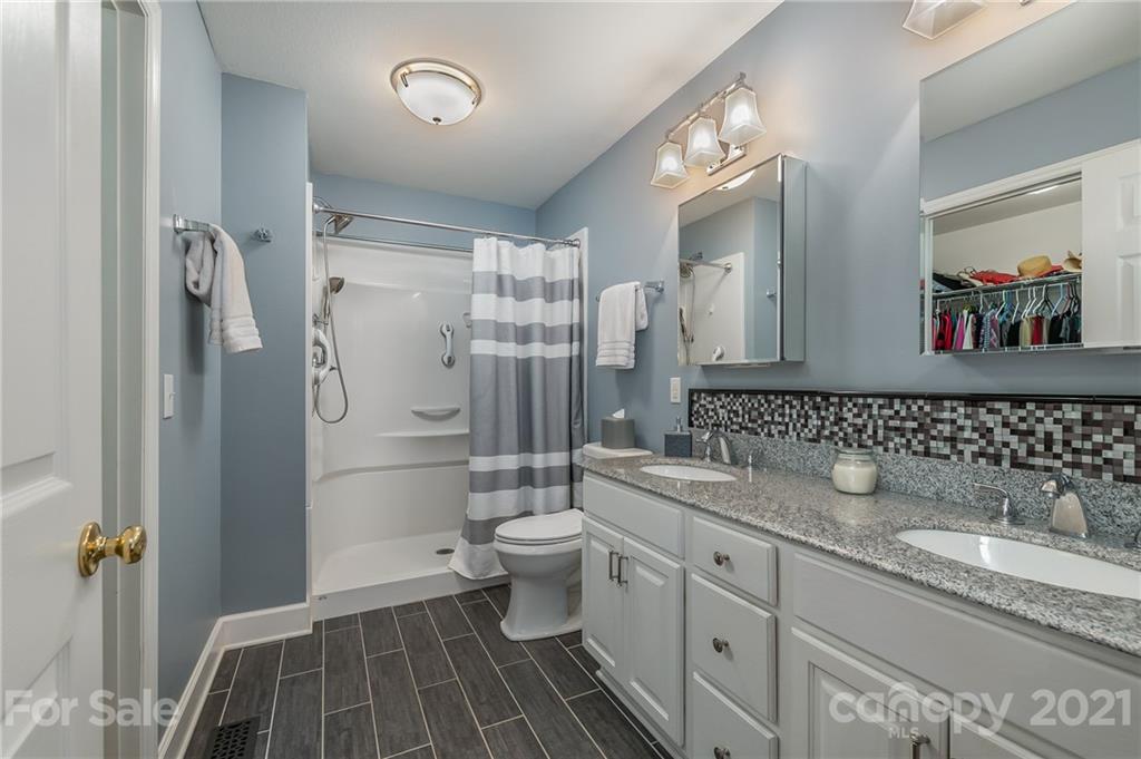 197 Hunters Trace Rutherfordton, NC 28139 - Photo 14 of 33