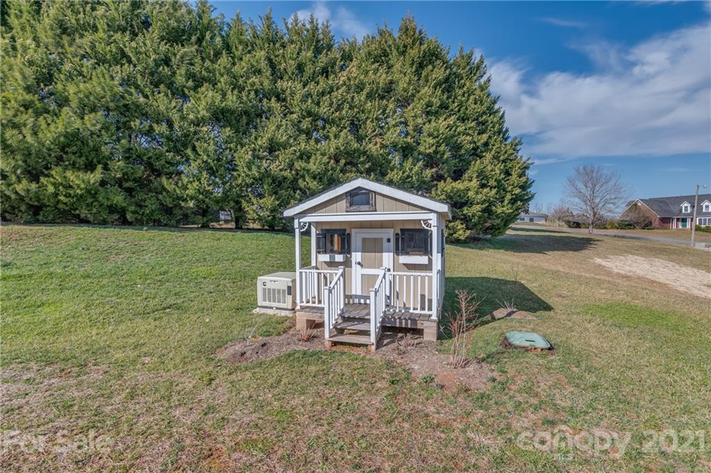 197 Hunters Trace Rutherfordton, NC 28139 - Photo 31 of 33