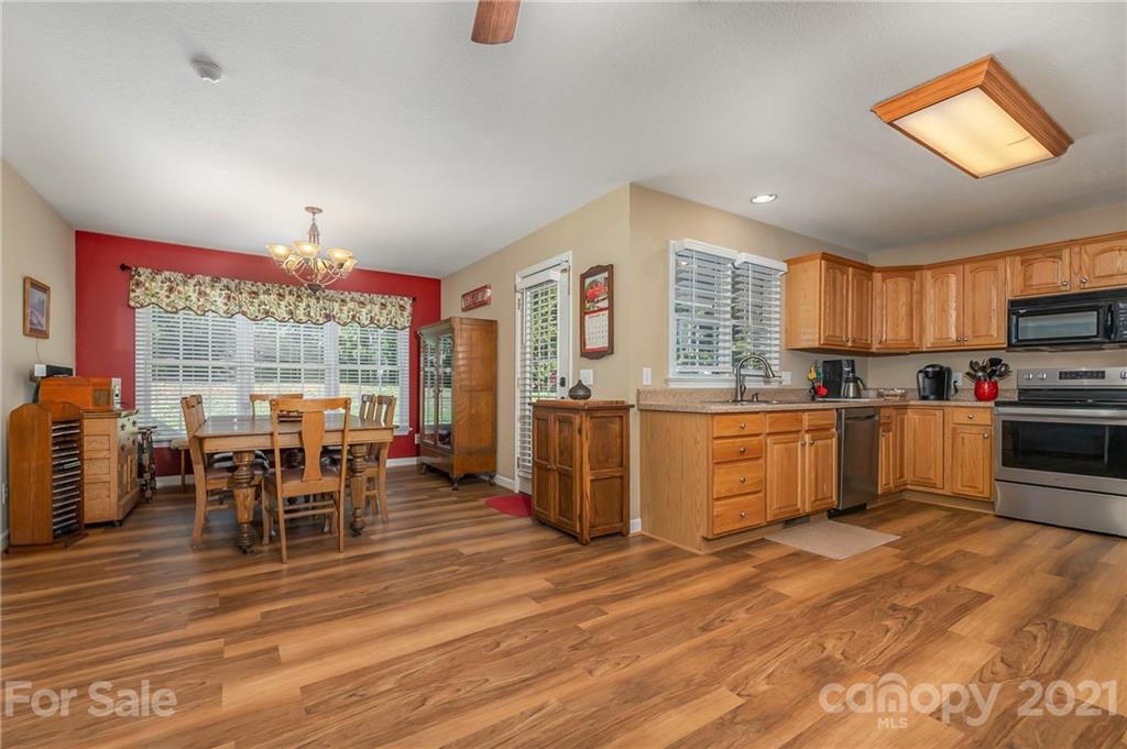 197 Hunters Trace Rutherfordton, NC 28139 - Photo 7 of 33