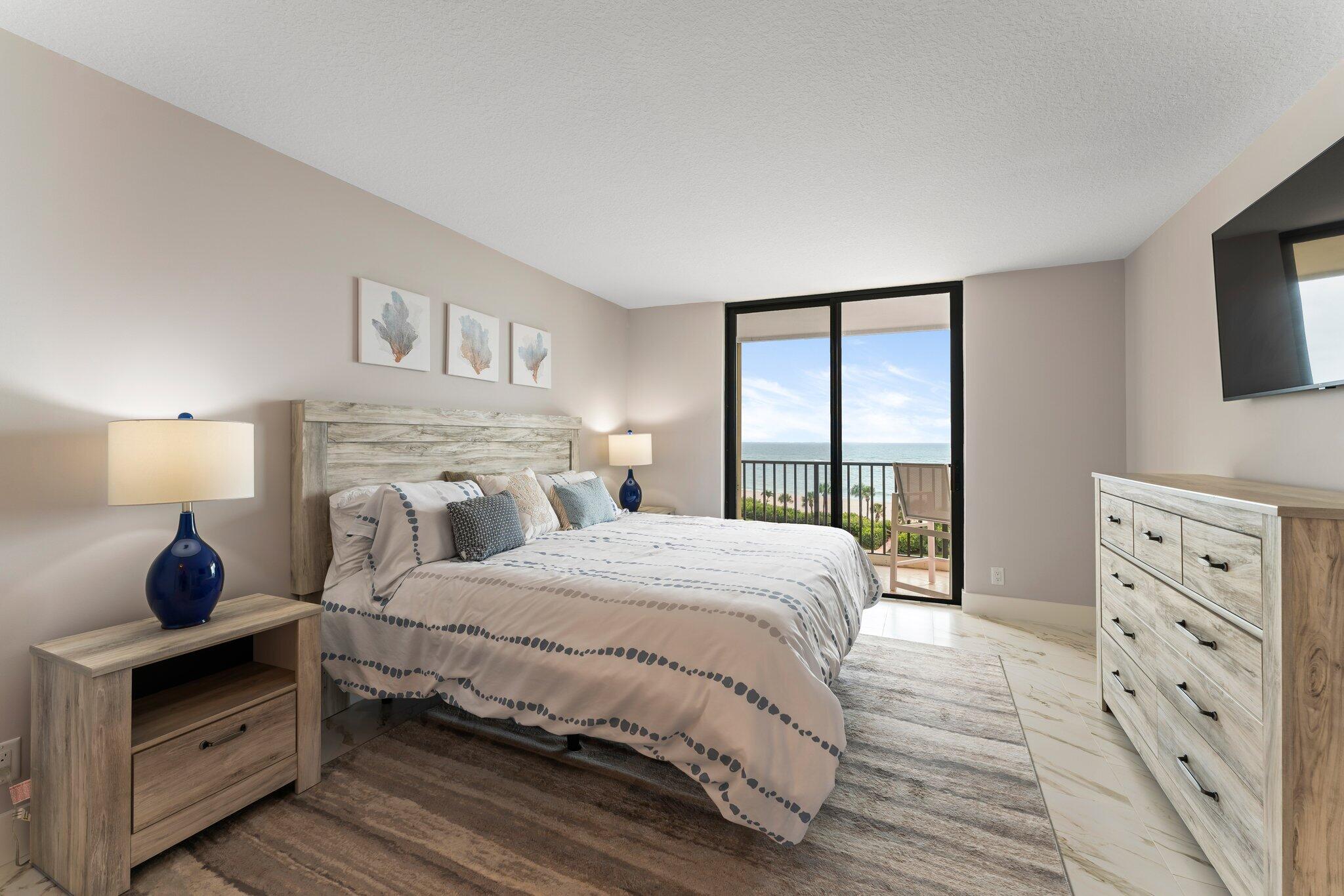 300 Ocean Trail Way, Unit 607 Jupiter, FL 33477 - Photo 11 of 28 001-300OceanTrailWay-607-Jupiter-SMALL