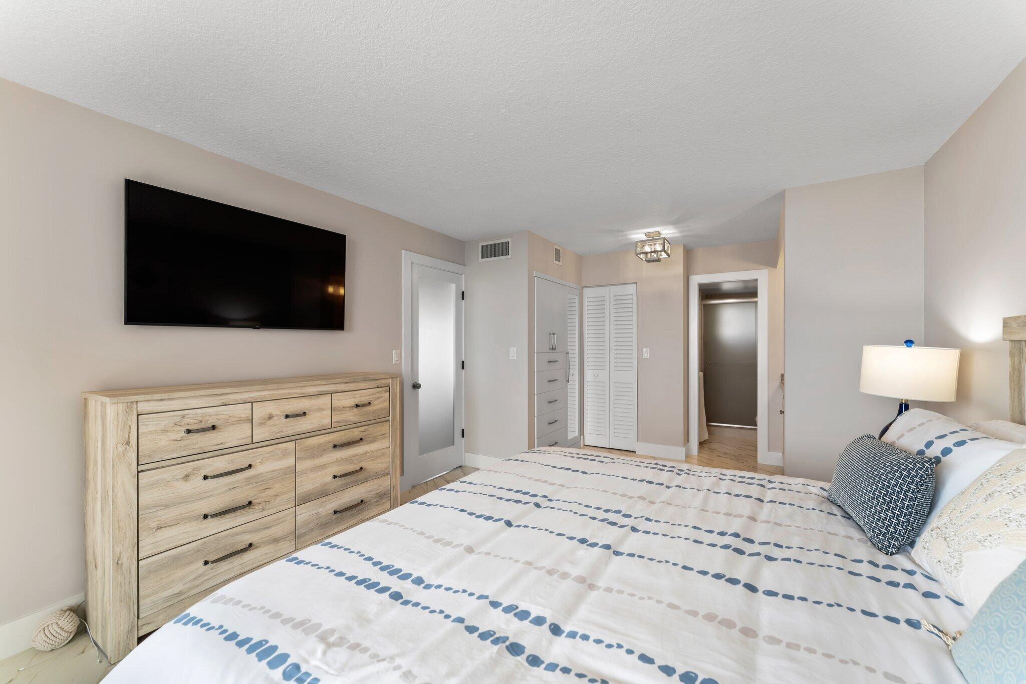 300 Ocean Trail Way, Unit 607 Jupiter, FL 33477 - Photo 14 of 28 004-300OceanTrailWay-607-Jupiter-SMALL