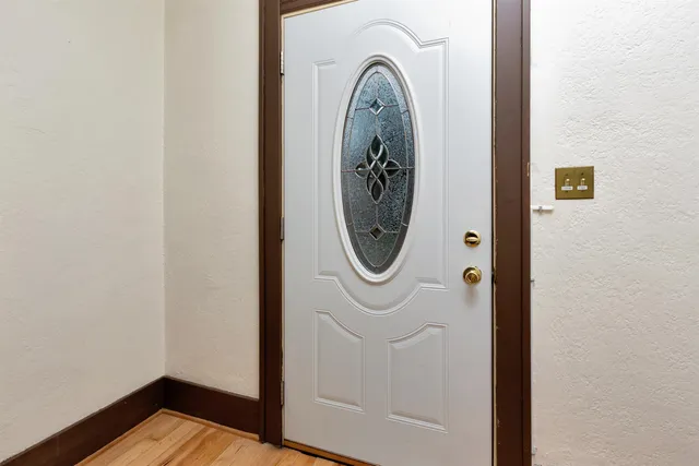 $245,000 | 829 Prospect Avenue, Oshkosh, WI 54901