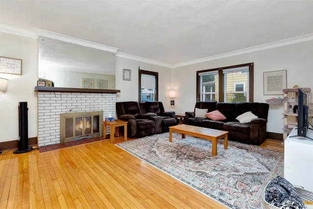 $245,000 | 829 Prospect Avenue, Oshkosh, WI 54901