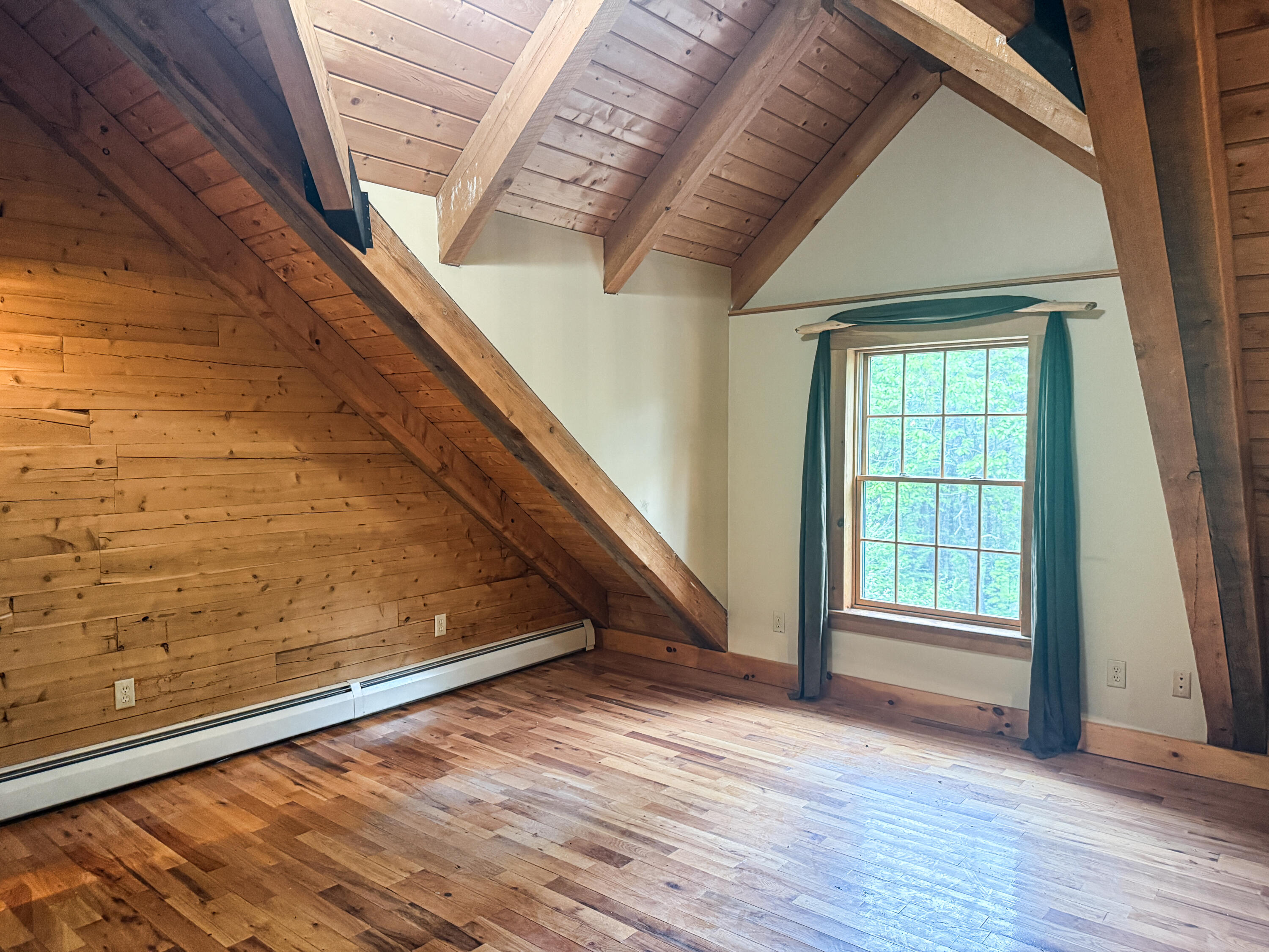385 Johnson Flat Road Pittsfield, ME 04927 - Photo 28 of 45 Upstairs sitting area