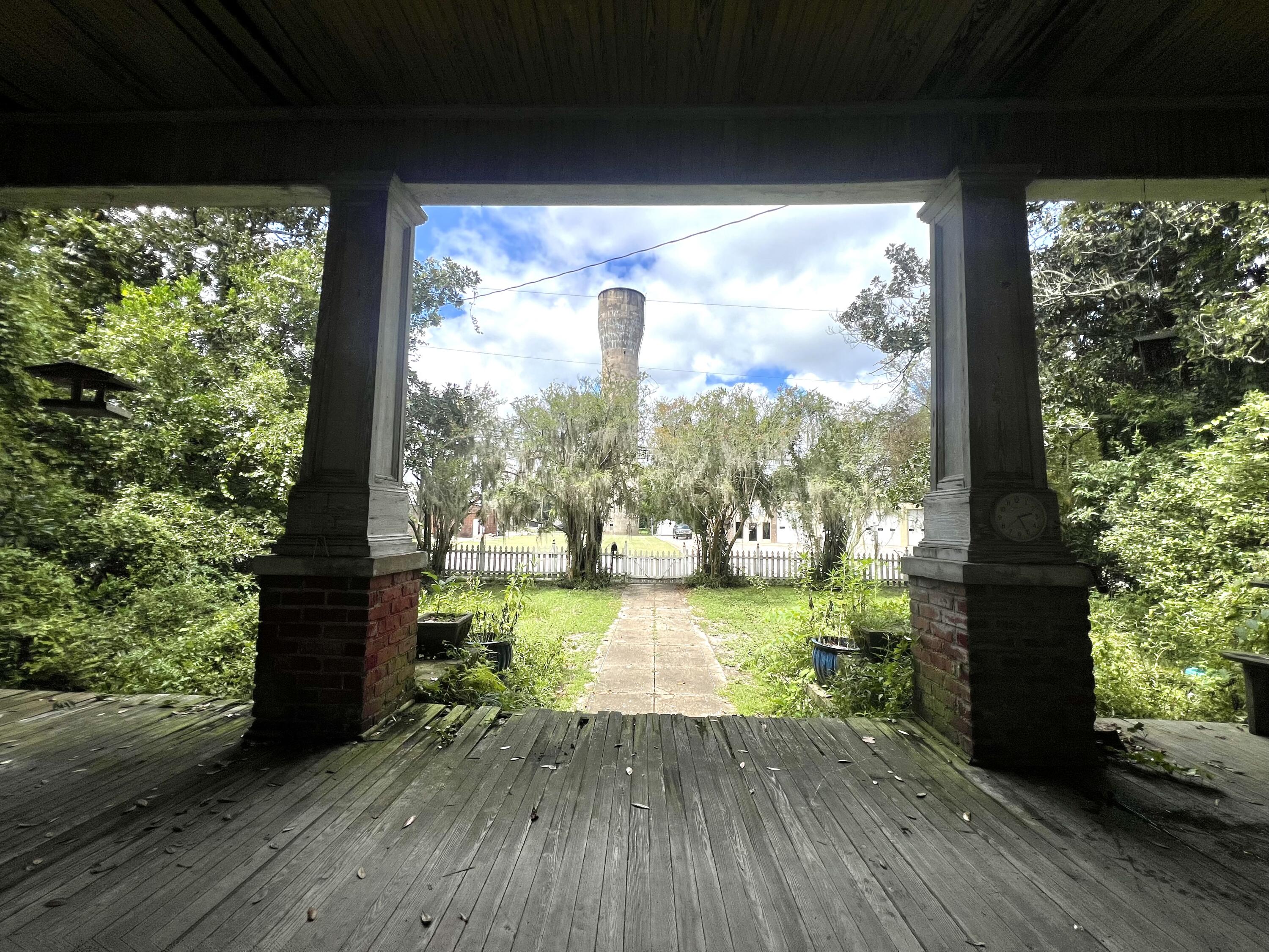 422 Hampton Street Walterboro, SC 29488 - Photo 3 of 9 IMG_5275