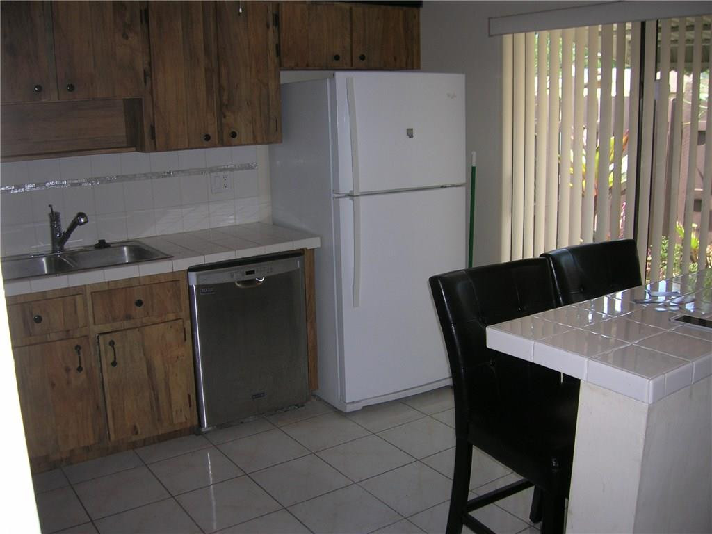 124 Gate Road, Unit 266 Hollywood, FL 33024 - Photo 25 of 35 Photo 25