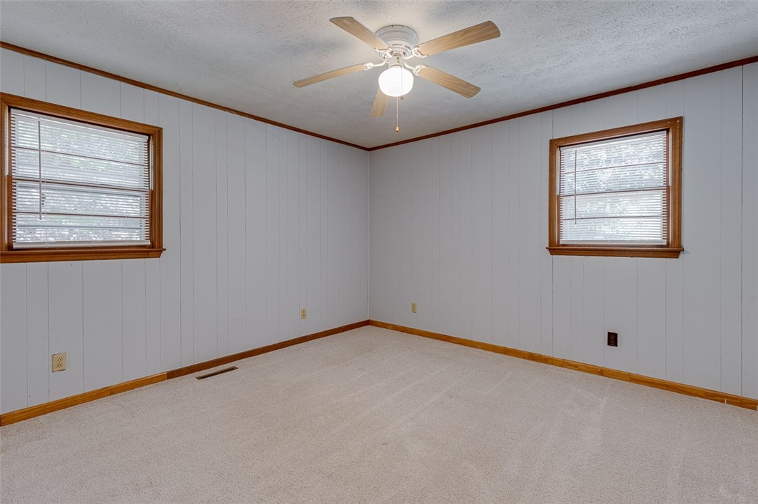 990 Laredo Drive Seneca, SC 29672 - Photo 21 of 28 Gallery Image 21