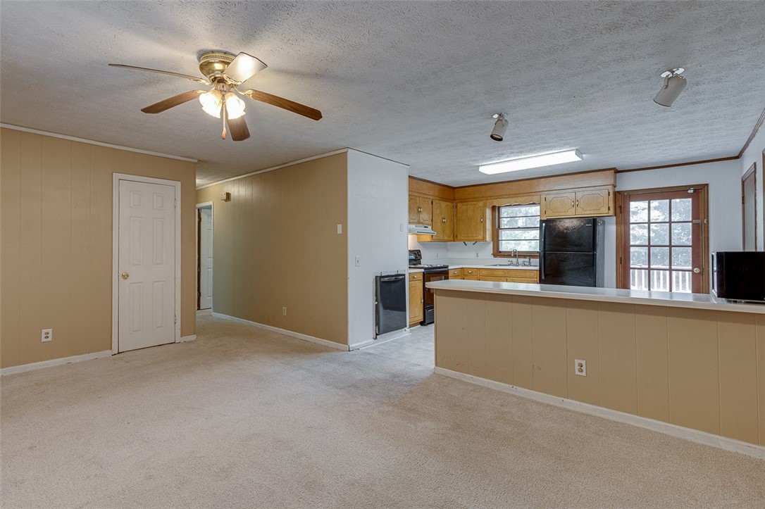 990 Laredo Drive Seneca, SC 29672 - Photo 7 of 28 Gallery Image 7