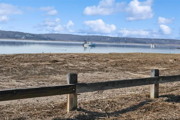 $8,500 | 171 Harbor Beach Road, Mount Sinai, NY 11766