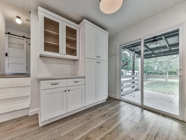 $399,950 | 421 Creek Valley Drive, Woodstock, GA 30188