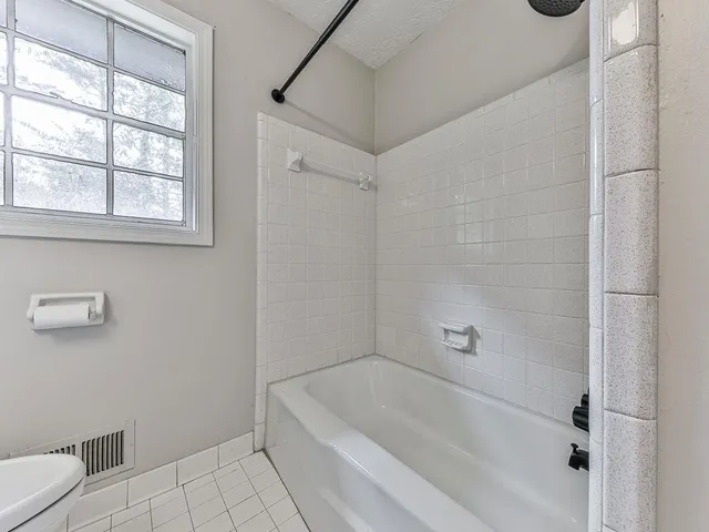 $399,950 | 421 Creek Valley Drive, Woodstock, GA 30188