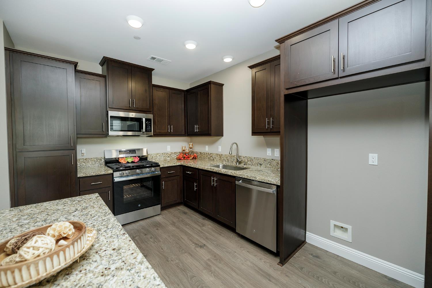 140 Ivy Avenue, Unit 39 Patterson, CA 95363 - Photo 18 of 52