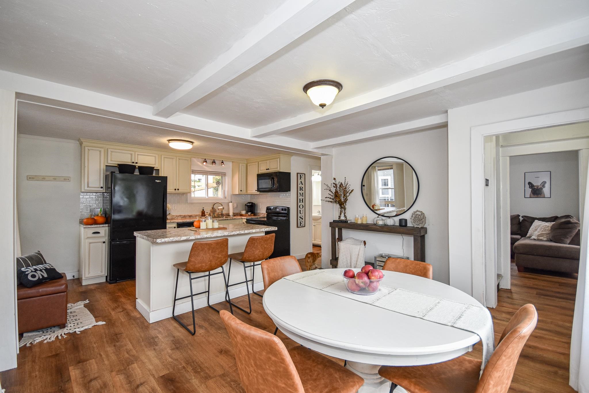 4 Cocheco Avenue Rochester, NH 03868 - Photo 8 of 30 Gallery Image 8