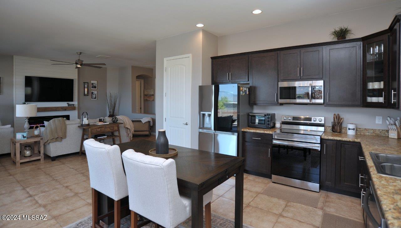13867 East Bear Back Ridge Place Vail, AZ 85641 - Photo 17 of 40 Gallery Image 17