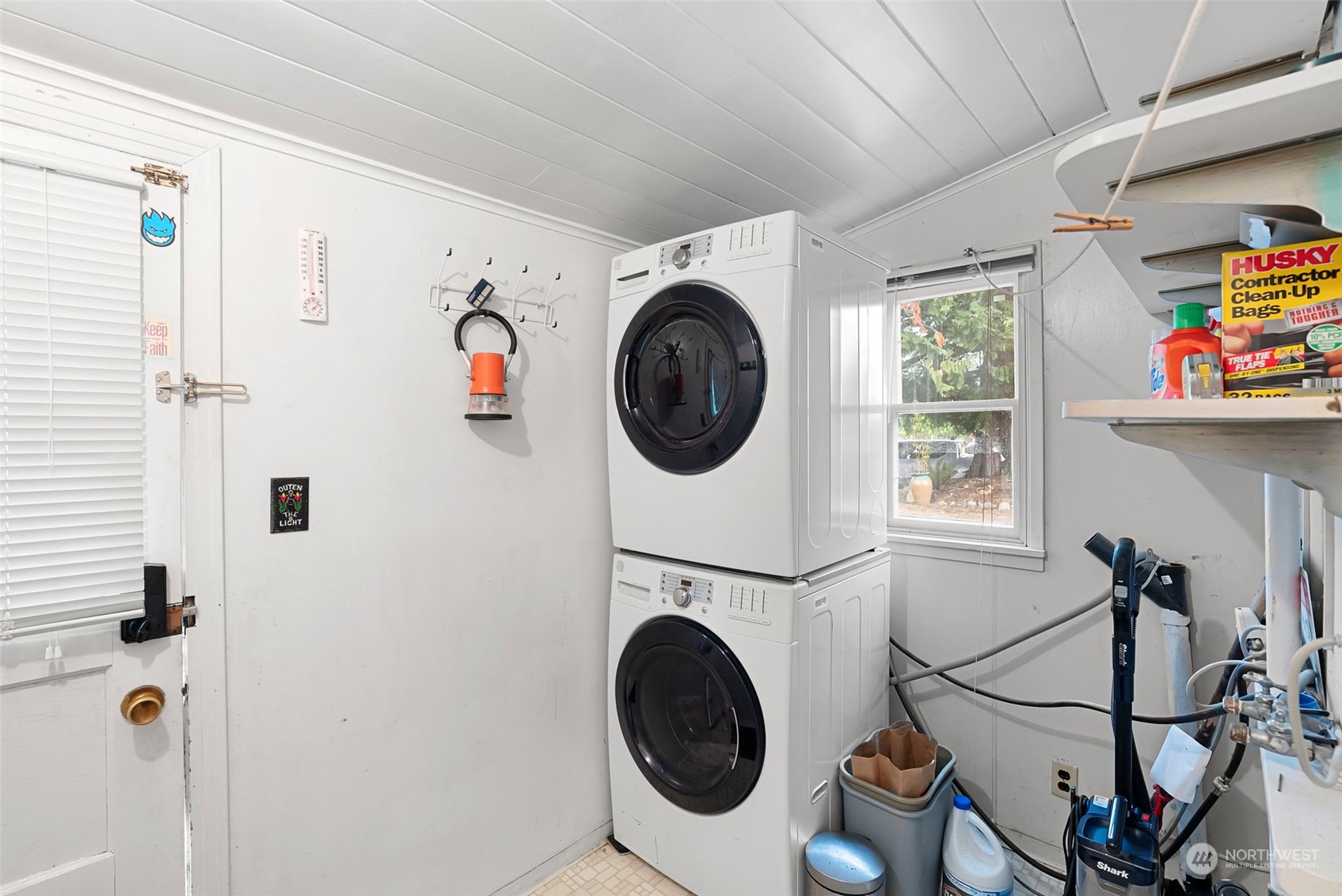 16807 Hallman Road Northwest Poulsbo, WA 98370 - Photo 17 of 34 Gallery Image 17