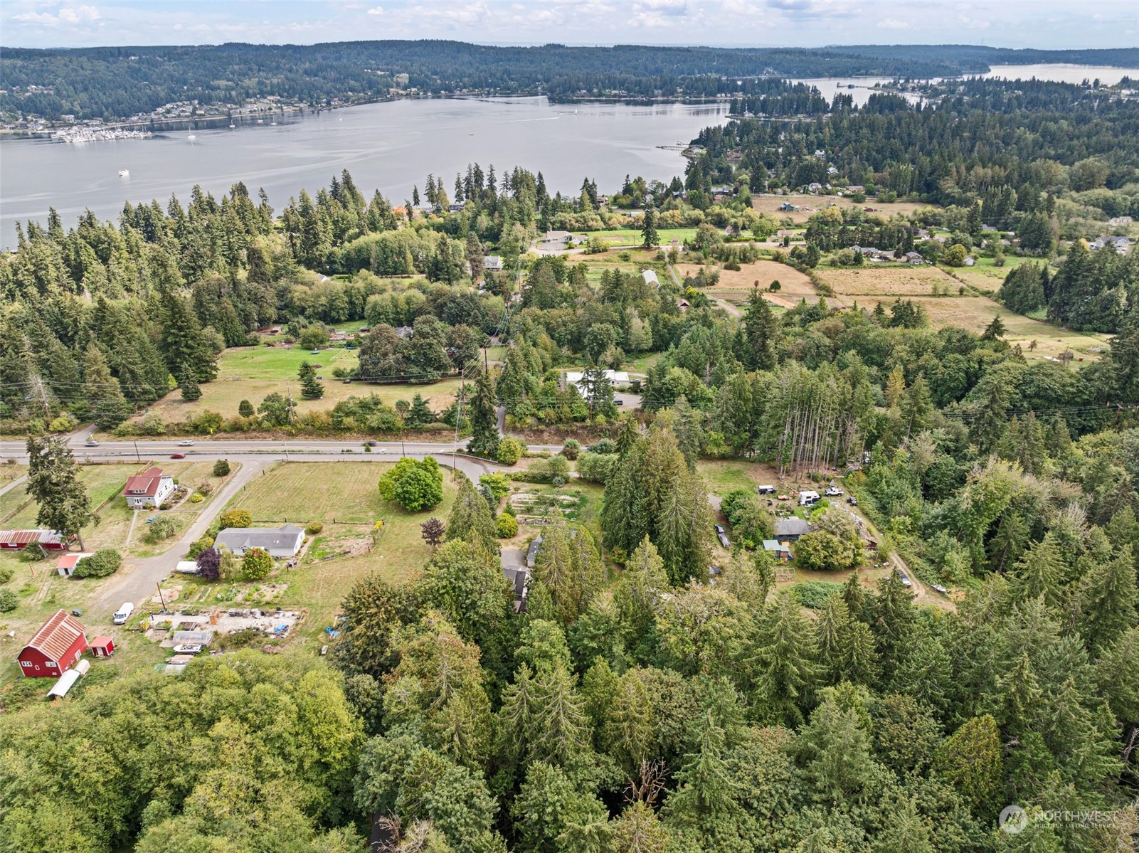 16807 Hallman Road Northwest Poulsbo, WA 98370 - Photo 23 of 34 Gallery Image 23