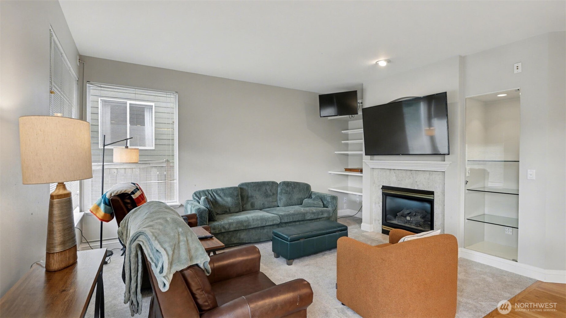 18637 172nd Place Southeast Renton, WA 98058 - Photo 13 of 39