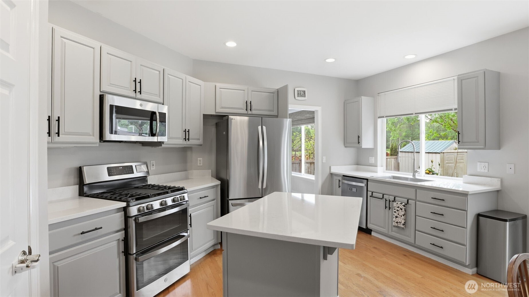 18637 172nd Place Southeast Renton, WA 98058 - Photo 8 of 39