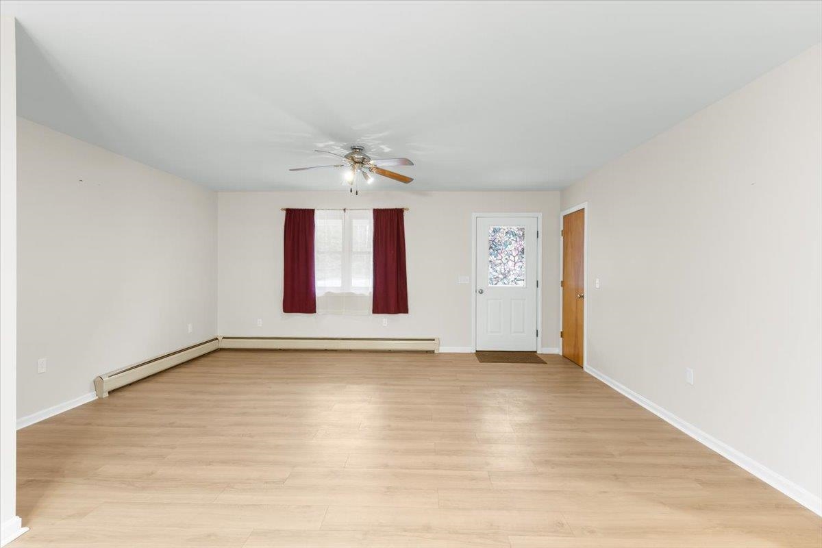 91 Oak Ridge Road Bethlehem, NH 03574 - Photo 5 of 33